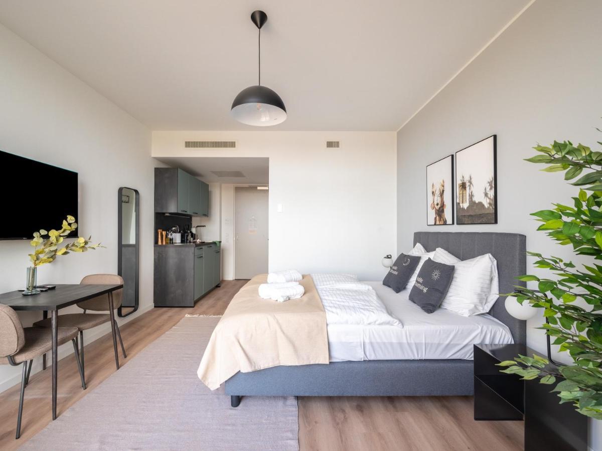 Limehome Eindhoven Gashouder 외부 사진