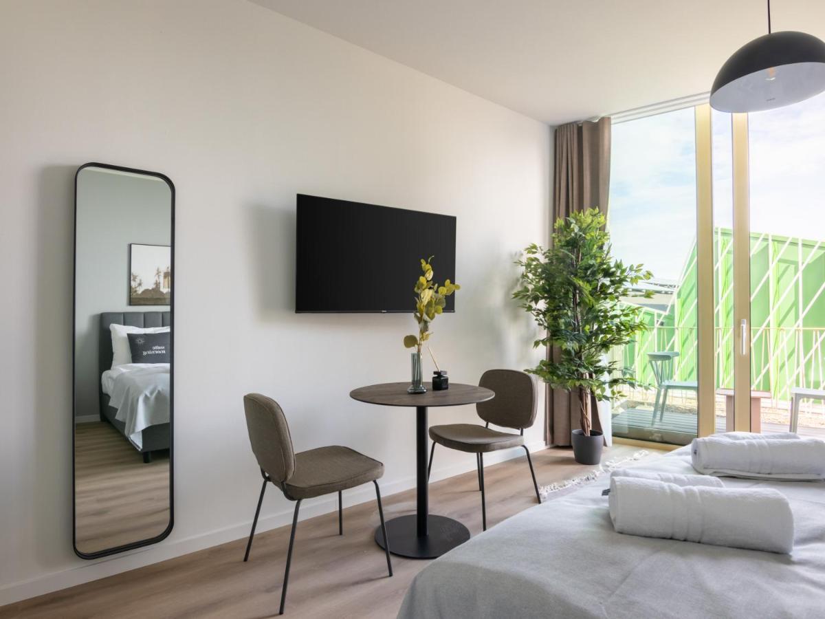 Limehome Eindhoven Gashouder 외부 사진